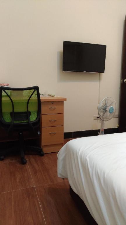TV a/nebo společenská místnost v ubytování Jin Xi Fu B&B