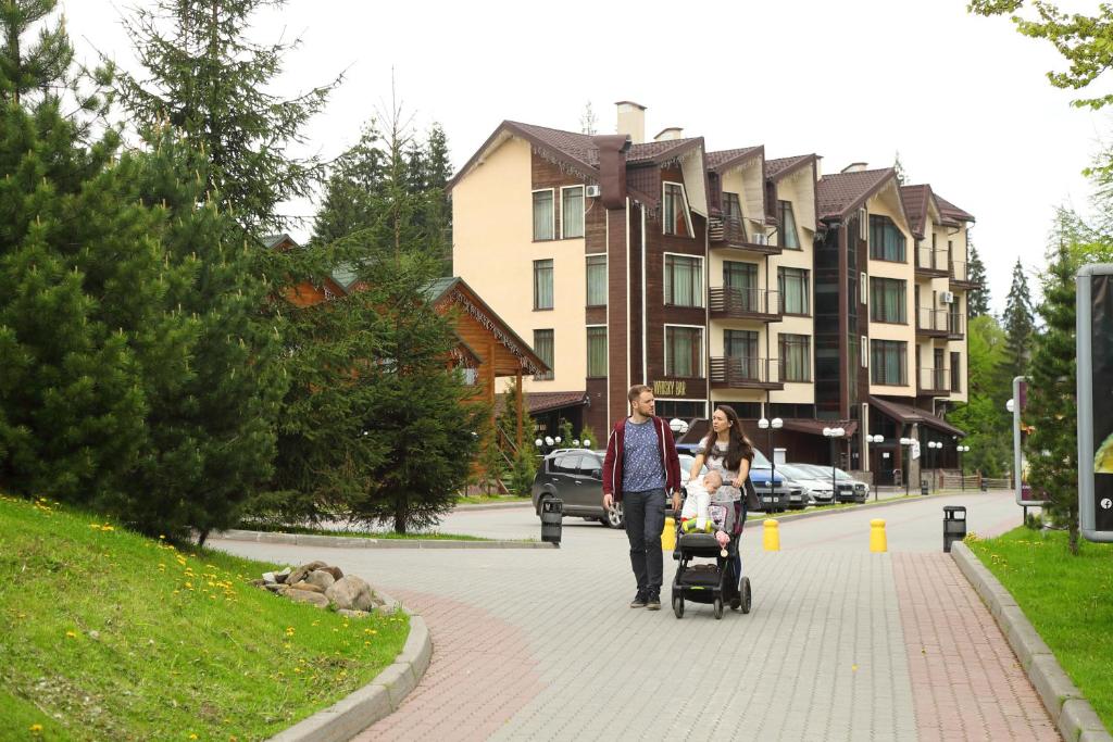 Budova, kde se aparthotel nachází