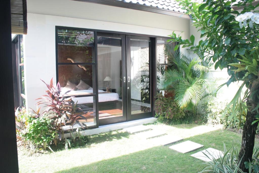 Katala Suites and Villas - 12