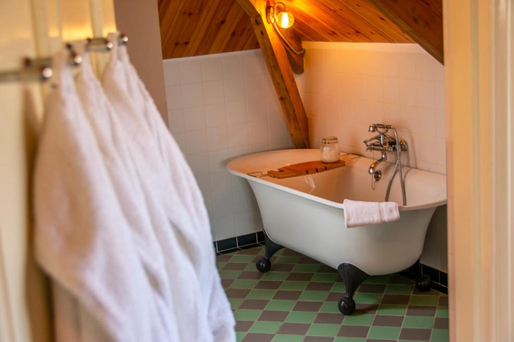 Koupelna v ubytování B&B De Postoari Terschelling