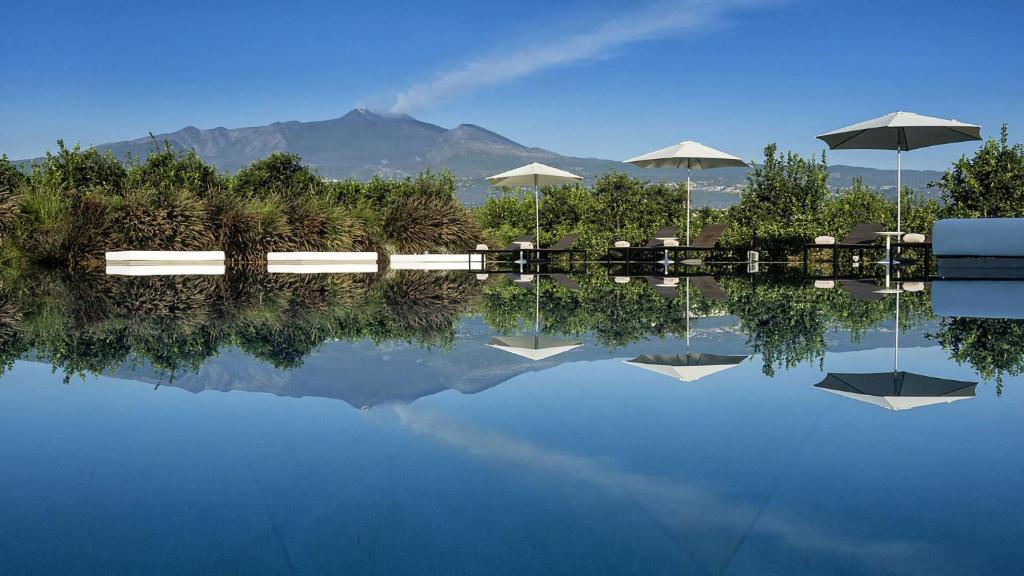 The swimming pool at or close to Ramo d'Aria Etna Boutique Hotel