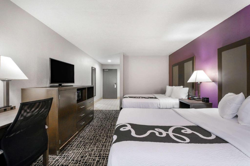 La Quinta Inn by Wyndham North Myrtle Beach photo