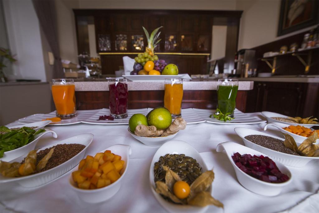 Bristol Palace - Resim 10