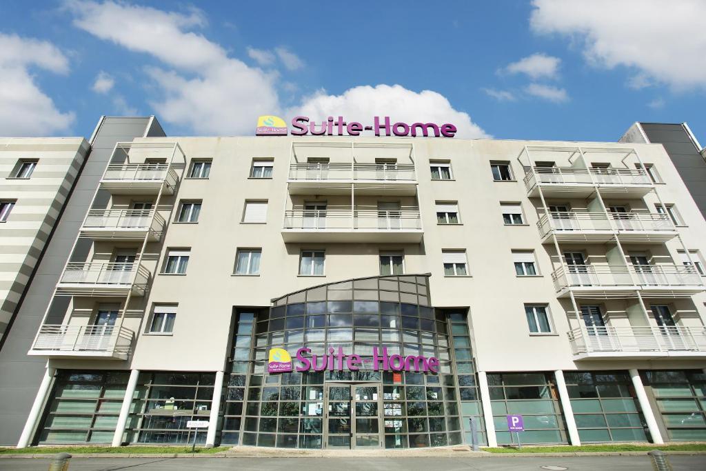 Budova, kde se aparthotel nachází