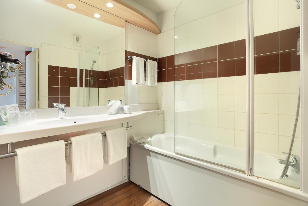 Koupelna v ubytování Suite-Home Orléans-Saran