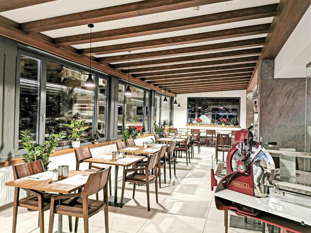 Restaurace v ubytování Gasthof Schlossberghof