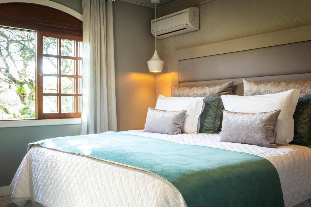 Hotel Bangalôs da Serra  Hotel Bangalôs da Serra