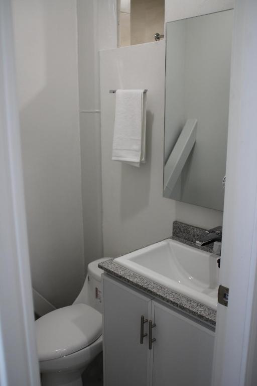 Koupelna v ubytování Suites Chapultepec