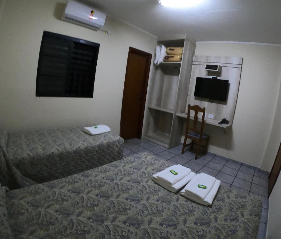  Hotel Colonial