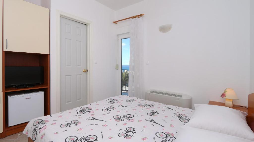 Pansion Komfor Moča - Single Room With Sea View