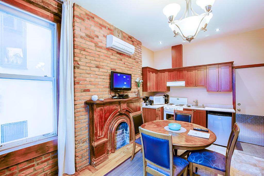Le Haute Ville - Appartement Met Uitzicht Op De Stad 3