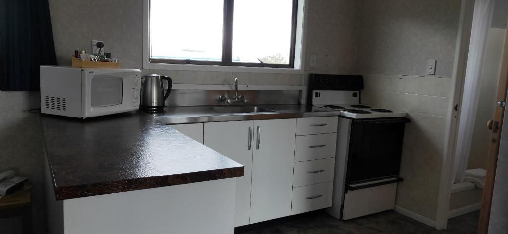 Cypress Court Motel - Resim 19