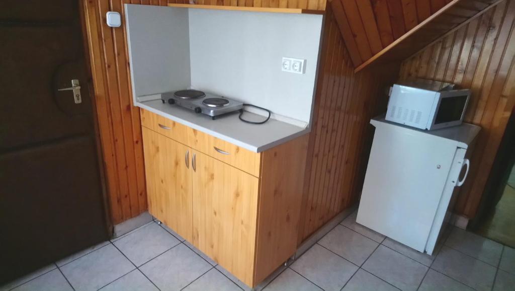 Kuchyň nebo kuchyňský kout v ubytování Csillag Panzió