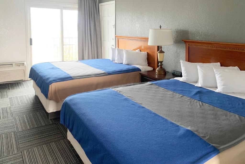 Lakeview Inn - Chambre Double De Luxe Avec Balcon