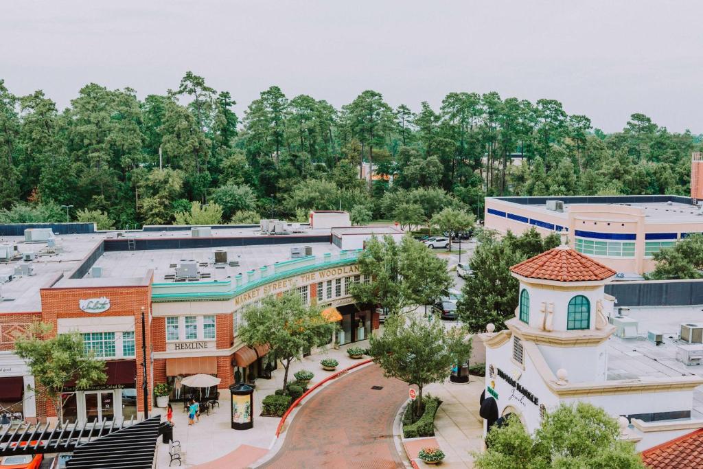 Market Street, The Woodlands, TX - Aerial Views 