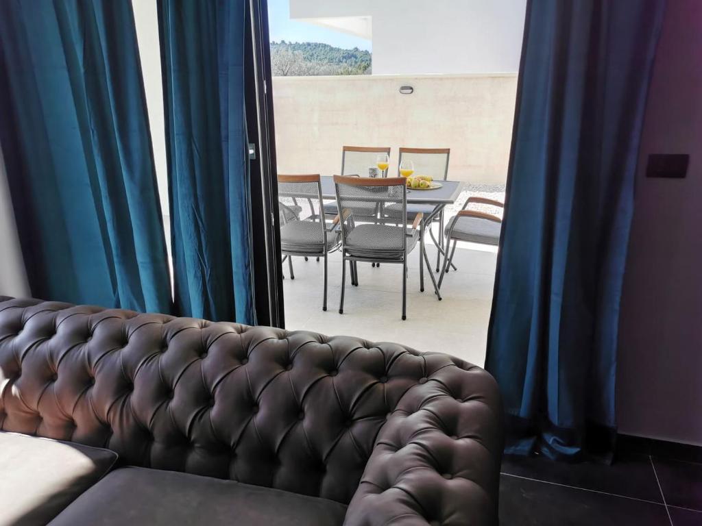 Fotografie z fotogalerie ubytování Villa Prova M v destinaci Jezera