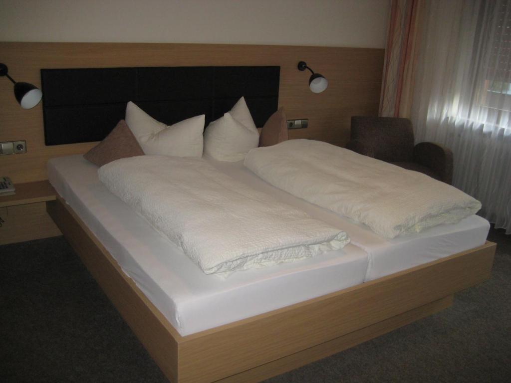 Hotel Zur Linde - Tweepersoonskamer