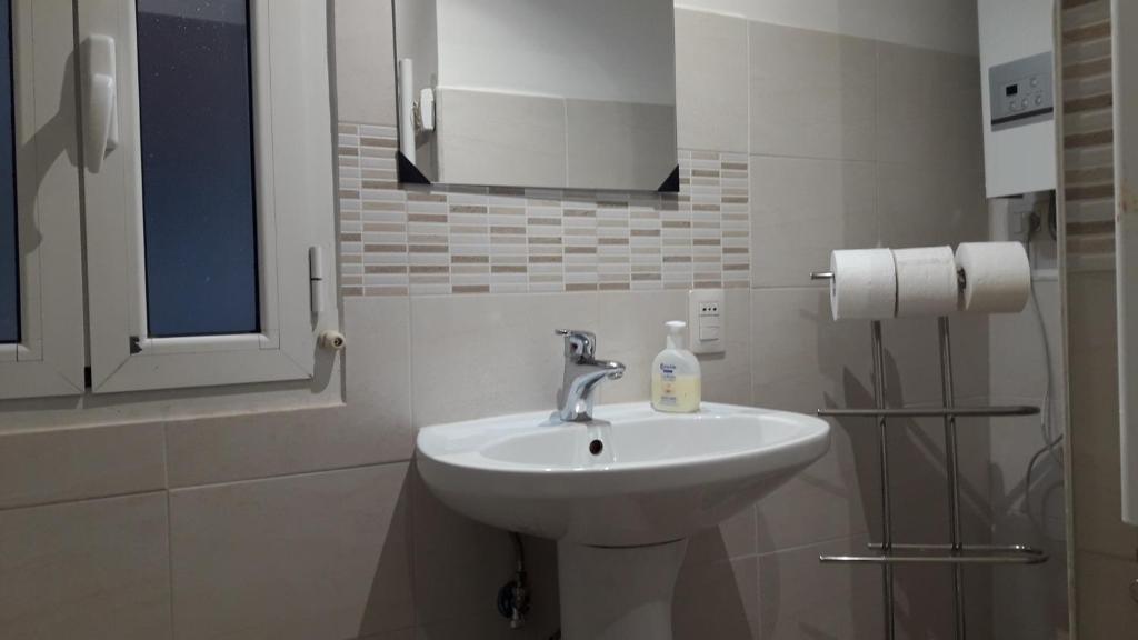 A bathroom at Casa Vacanze Nonno Giulio