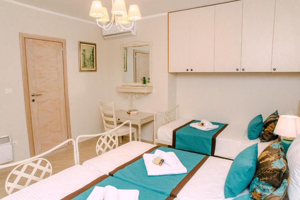 Posezení v ubytování D & Sons Apartments