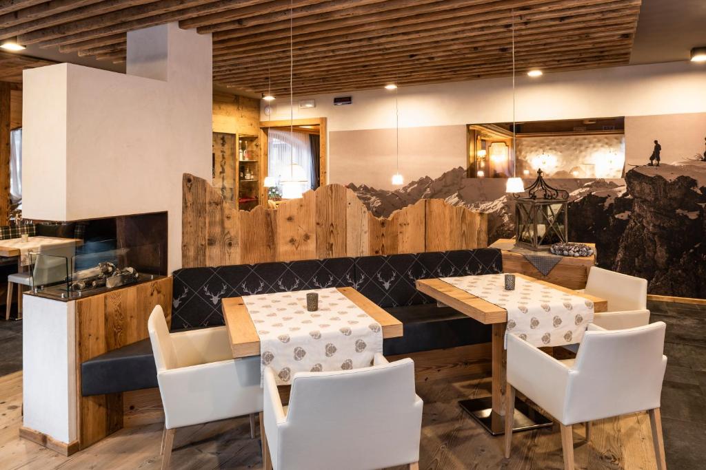Posezení v ubytování Hotel Roy