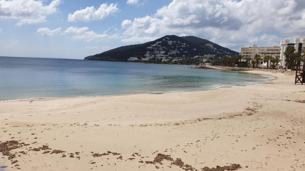 Hostal Mayol, Santa Eularia des Riu – Bijgewerkte prijzen 2022