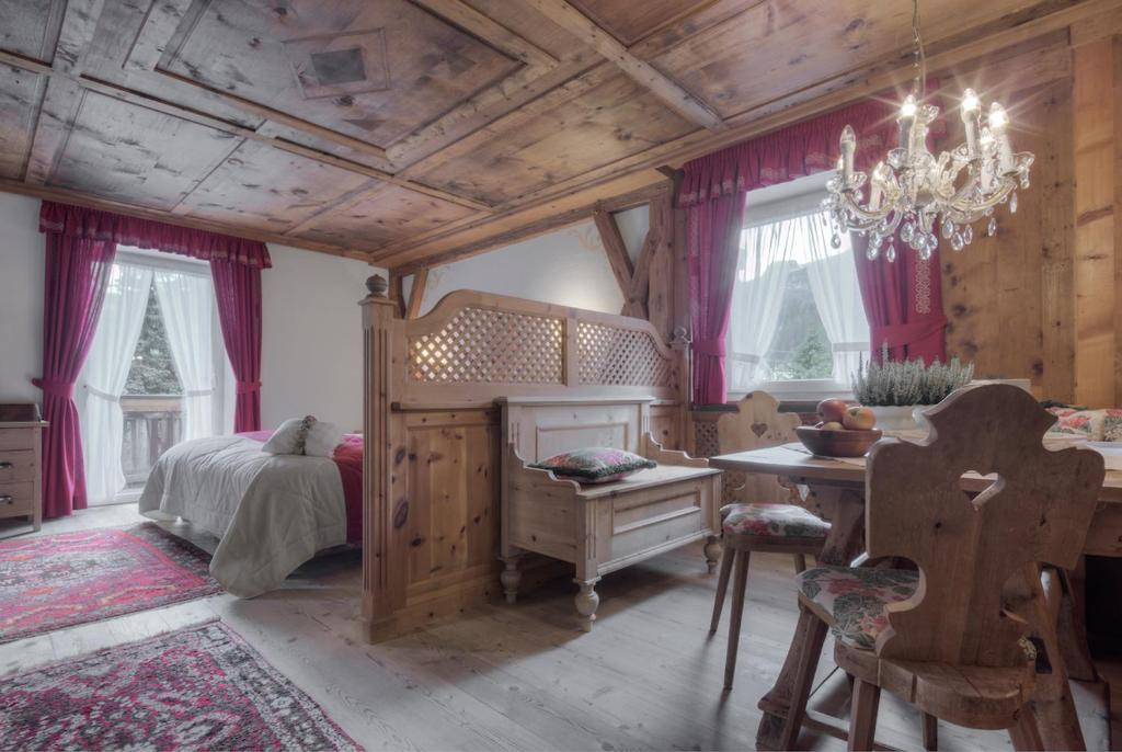Posteľ alebo postele v izbe v ubytovaní Hotel La Perla: The Leading Hotels of the World