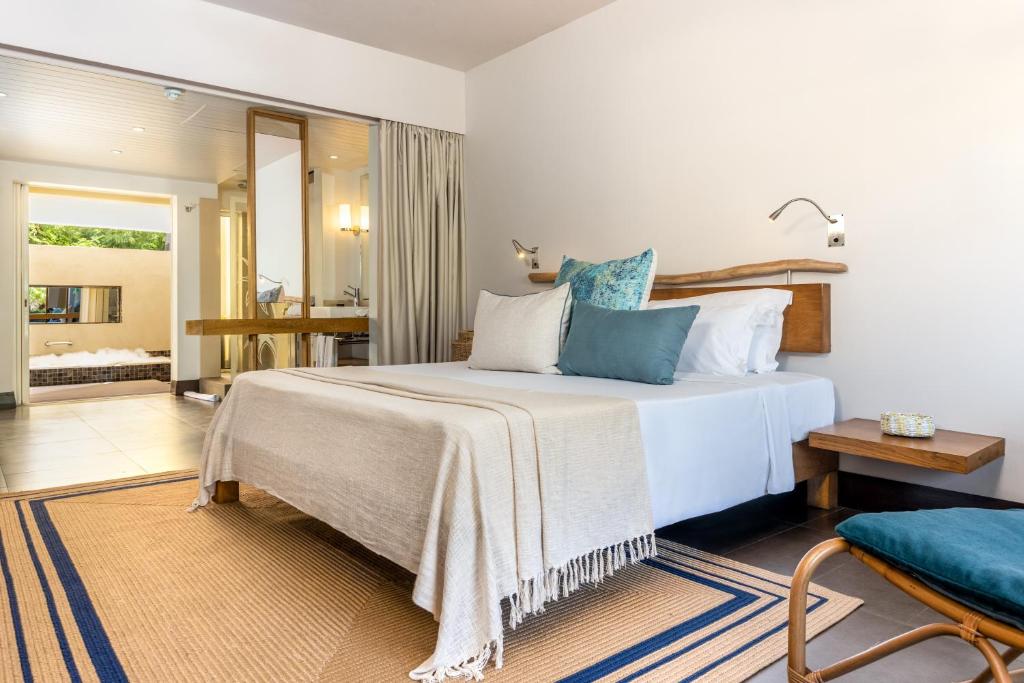 Lagoon Attitude (Adults Only) - 19