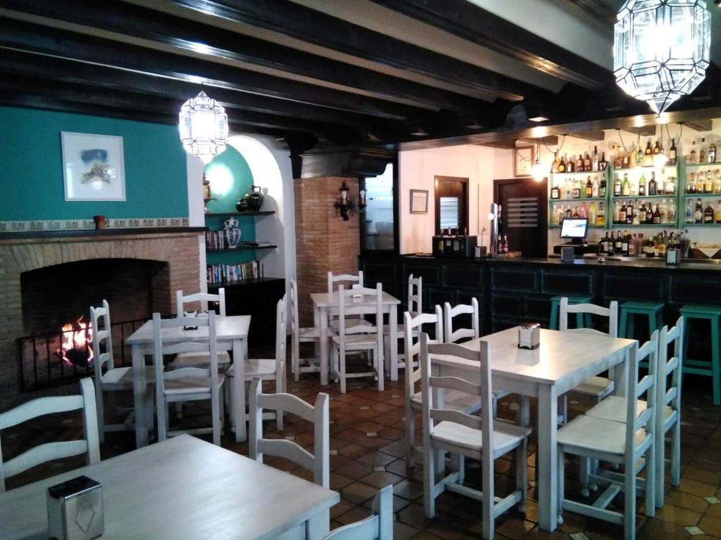El salón o zona de bar de Hotel Zuhayra