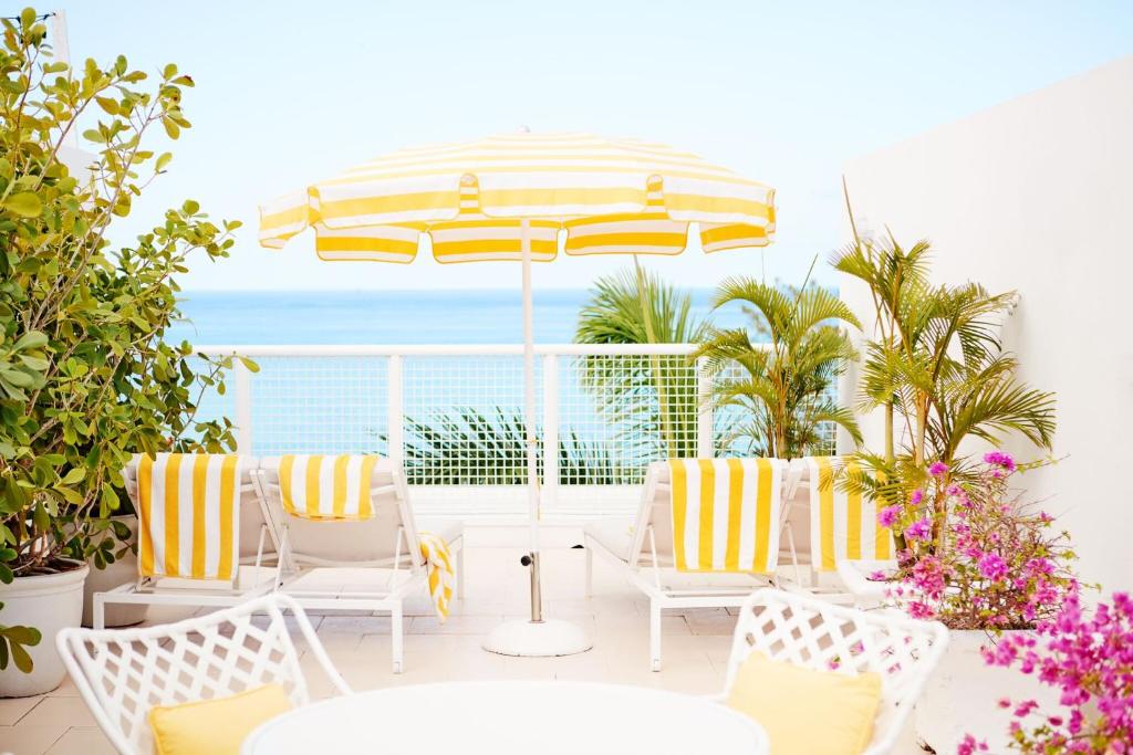 Hotels in Cayman Islands