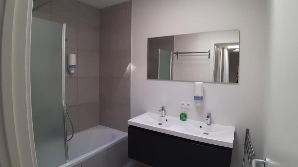 19 Brussels Expo - Apartment - Split Level
