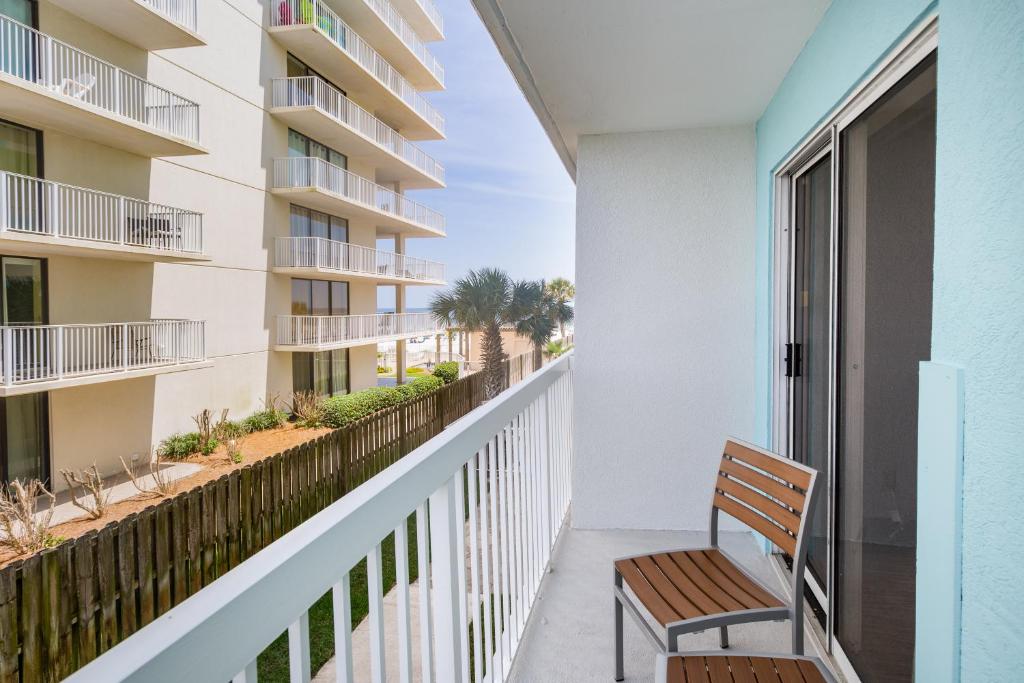 Balkón nebo terasa v ubytování Holiday Inn Express Orange Beach - On The Beach by IHG
