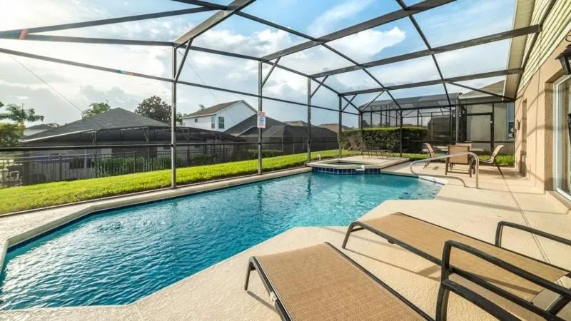 Beautiful Windsor Palms 4 Bed Villa with Pool Spa villa, Kissimmee, United States