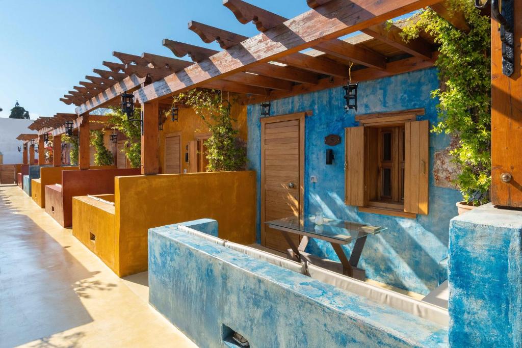 10GR Boutique Hotel & Wine Bar - Resim 25