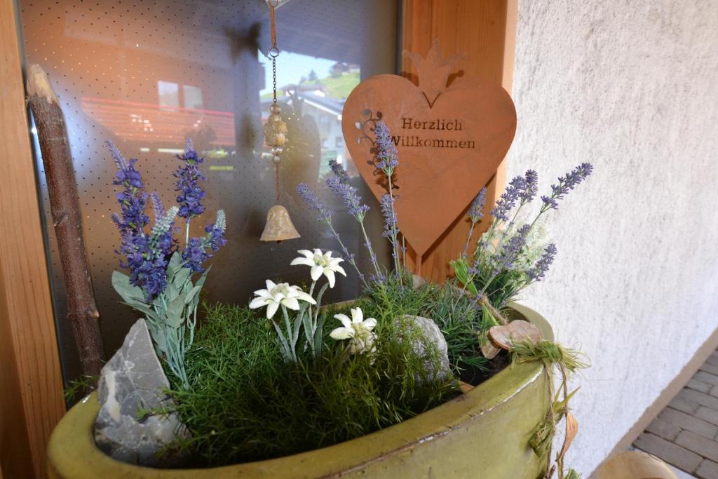 Fotografie z fotogalerie ubytování Alp-Chalet v destinaci Hirschegg