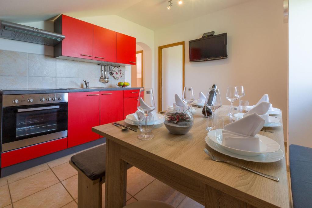 Kuchyňa alebo kuchynka v ubytovaní Apartment LINDA