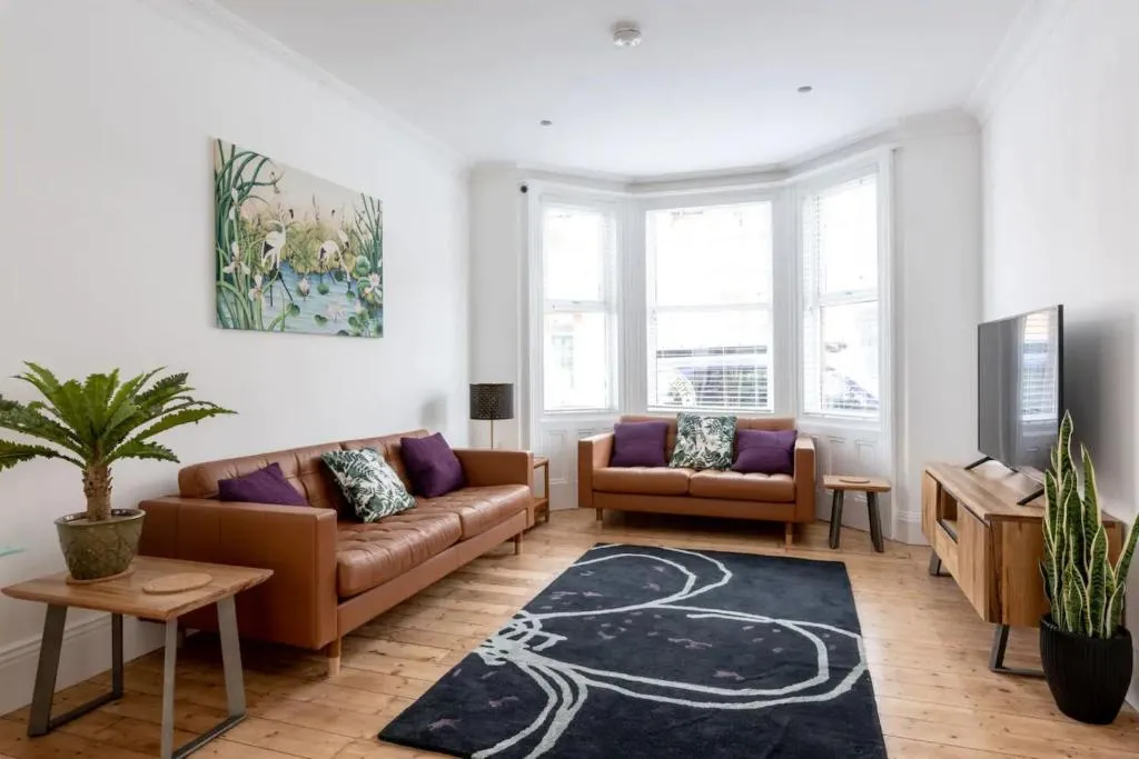 Brand New Luxurious 5 Bedroom Townhouse, Brighton and Hove, United Kingdom