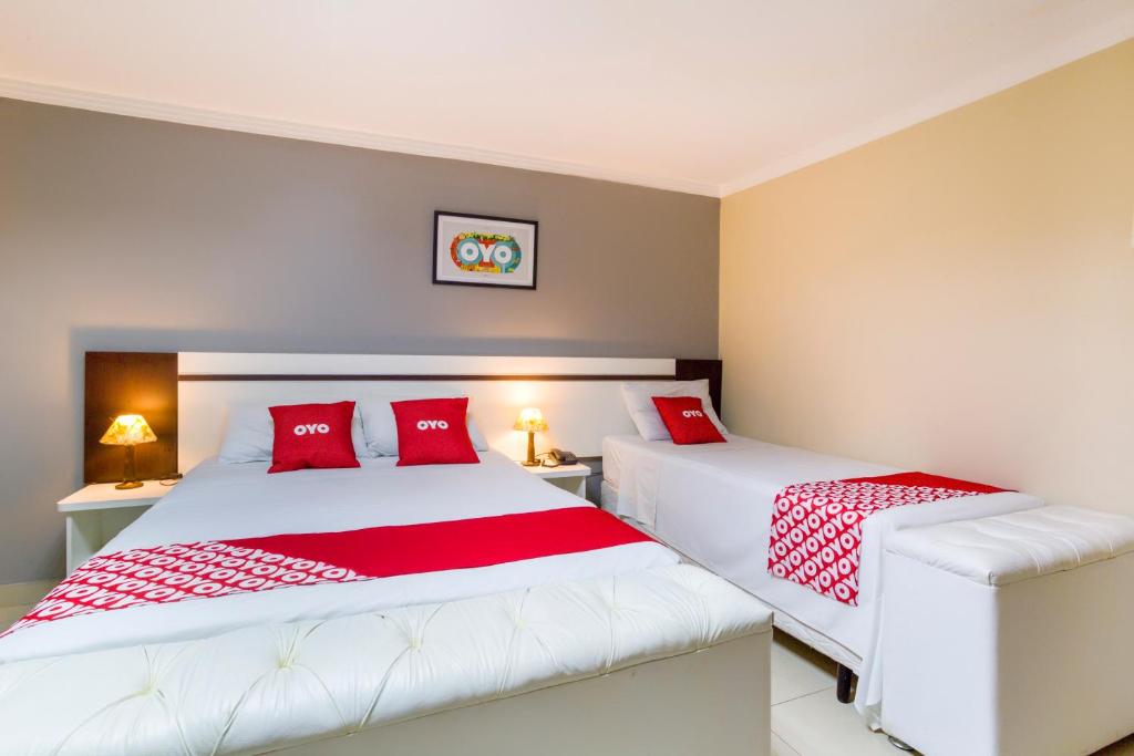  OYO Hotel Via Universitária