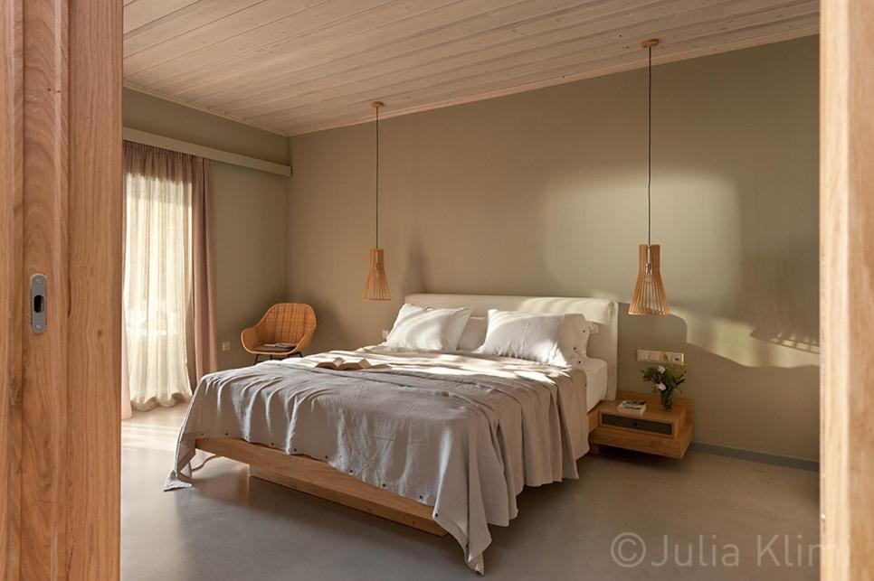 Diapori Suites Hotel - 4