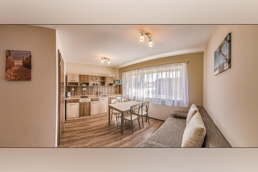 Barka Apartmanok Siófok - Wohnung Mit Einem Schlafzimmer