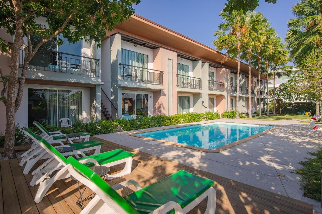 Bazén v ubytování Parida Resort nebo v jeho okolí