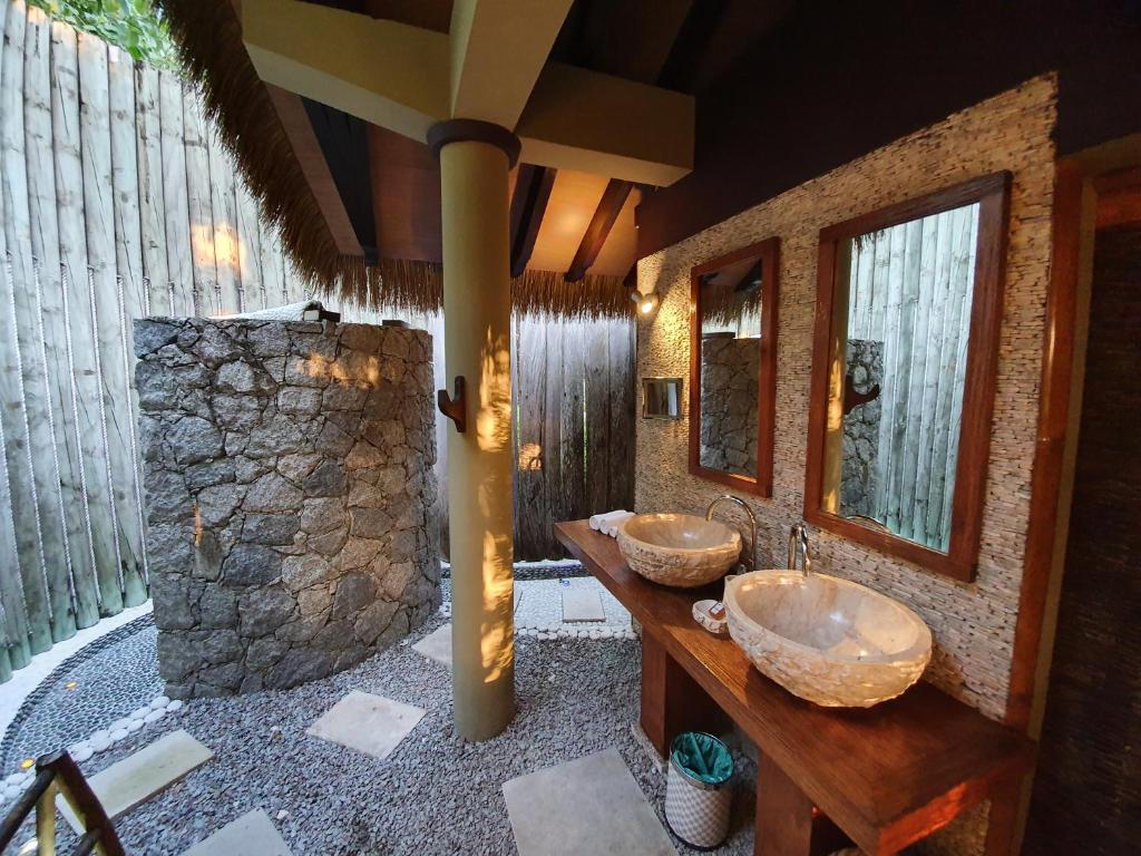 Koupelna v ubytování Le Domaine de L'Orangeraie Resort and Spa