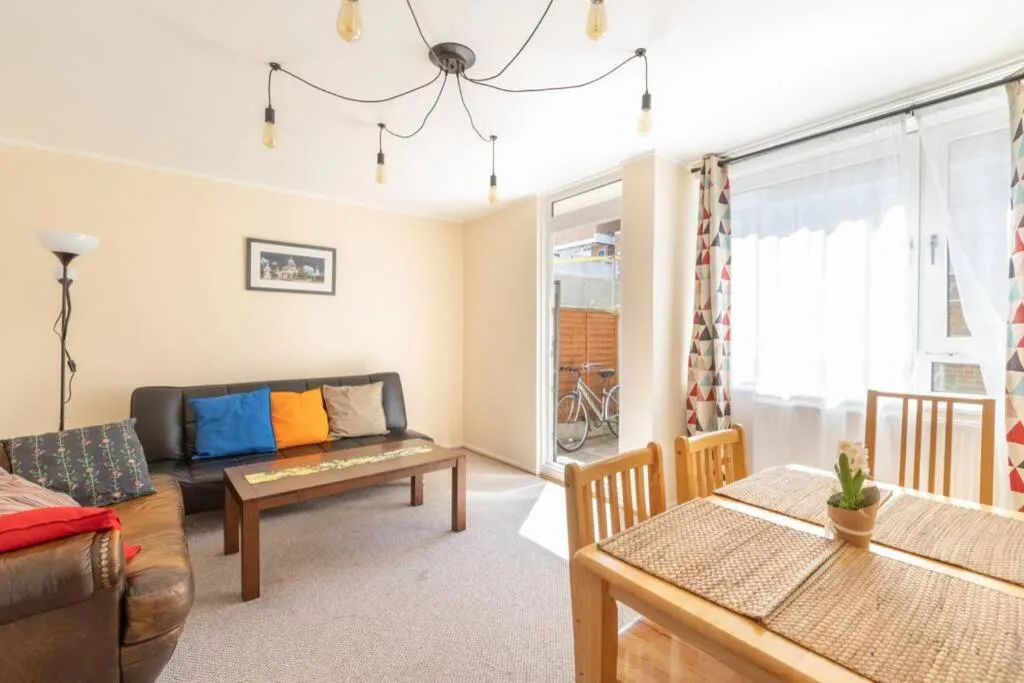 Great Family size 3 bedroom near Broadway Market and Columbia road, Londra, Marea Britanie