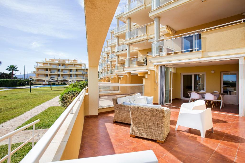 Apartment Catamaran II 39, Denia, Spain - Booking.com
