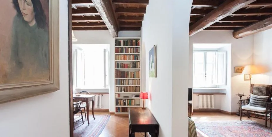 Libri Flat, Roma, Italia