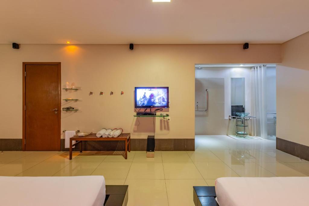  Assahi Motel (Adult Only)
