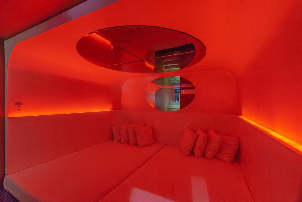  Assahi Motel (Adult Only)