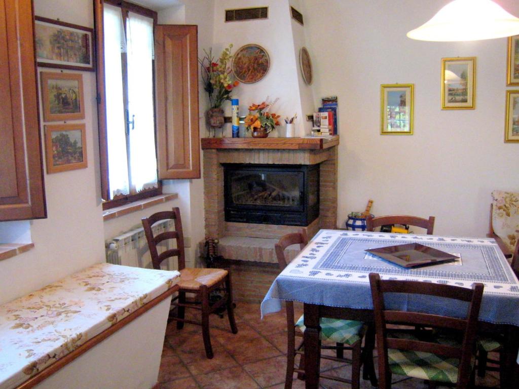 Fotografia z galérie ubytovania Cottage with private garden in Tuscany v destinácii Chiusdino