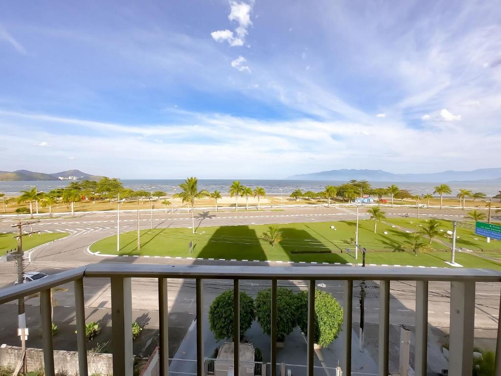  Apartamento com vista para o mar na praia Indaiá