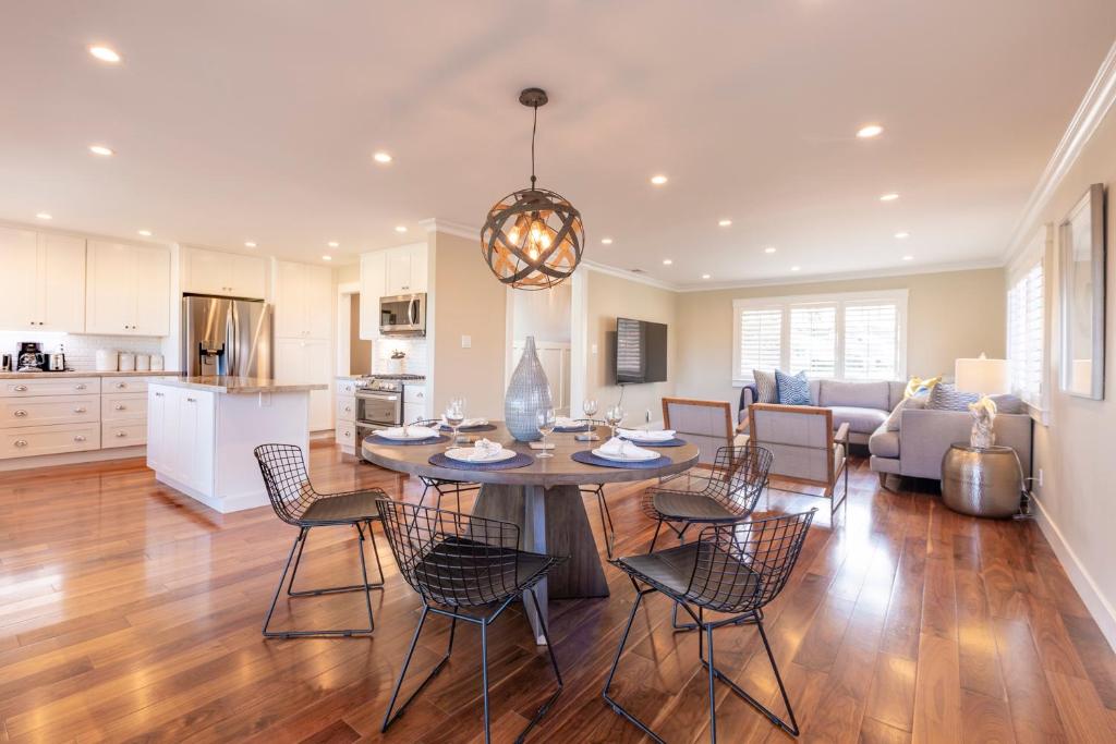 Marbella Lane Executive Waterfront Property San Mateo Updated 2021 Prices