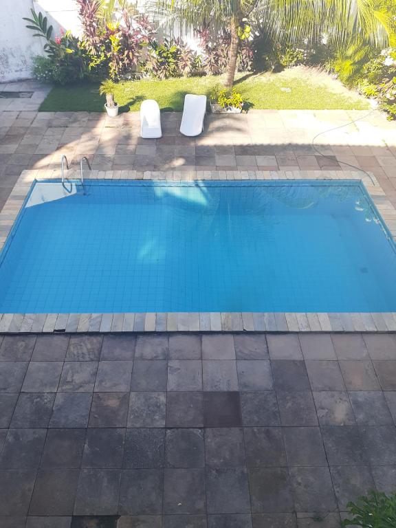  Casa com piscina